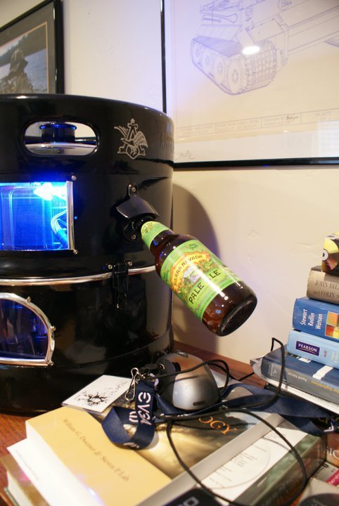 Awesome pc builds. Sauce with a few extra builds i did not like as much www.pcgamer.com/15-of-the-best-pc-builds-from-around-the-web/?utm_content=bufferbe73d&ut