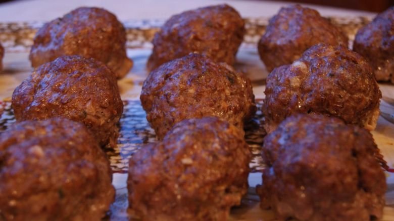 Meatball comp. .